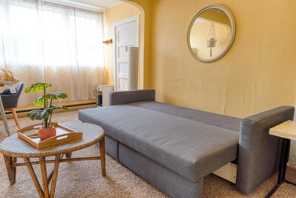 קוס ביי #Stayinmydistrict Heritage House Apt מראה חיצוני תמונה